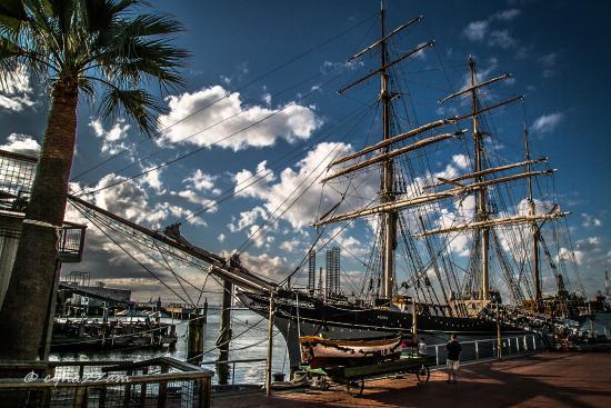 1877 Tall Ship ELISSA